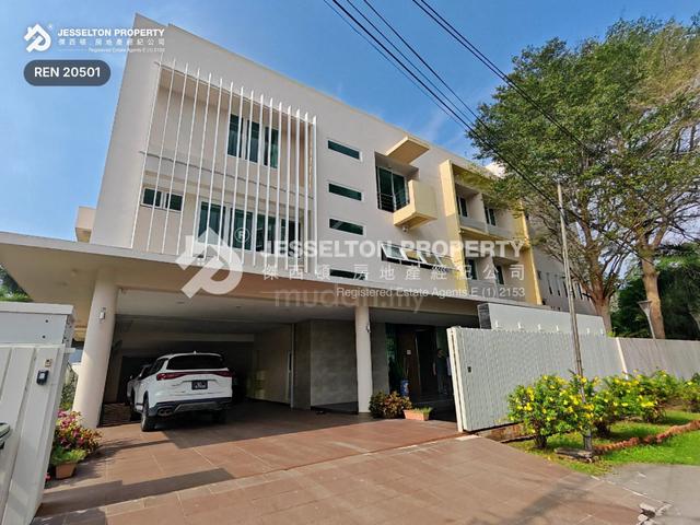 3 Storey High Ceiling Bungalow with Pool & Sea View, Damai KK 1