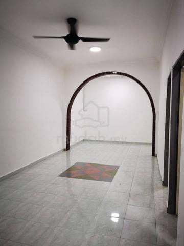 Sri Skudai @ Single Storey / 3 Bedroom 2 Bathroom / 1
