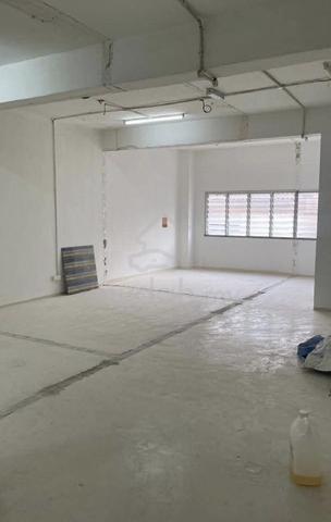 Kedai Untuk di Sewa Taman Mesra Kajang.  1
