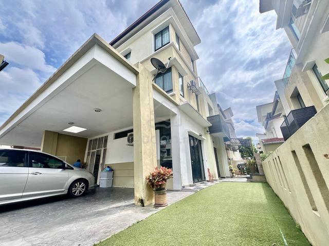 MURAH 3 Storey Semi D Taman Tropika 2, Kg. Sg. Tangkas Near UKM Bangi 1