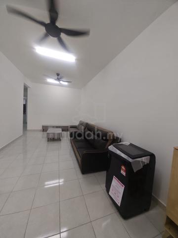 Kulai, Bandar Putra ioi Single Storey Terrace Fully Furnished Gng 1