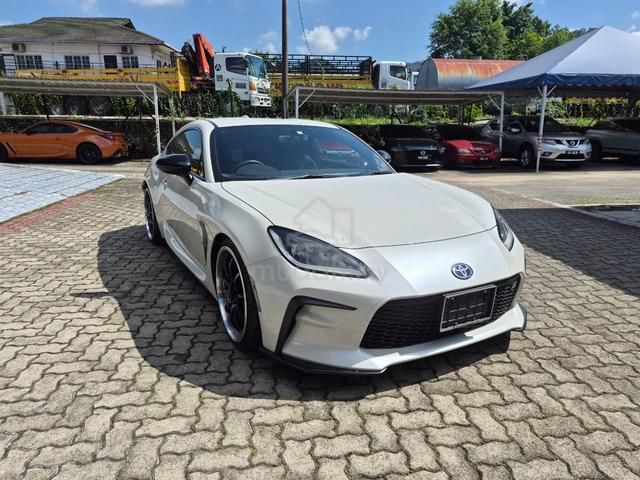 2022 Toyota GR86 2.4 RZ (M) , GRADE 4.5 A - 2