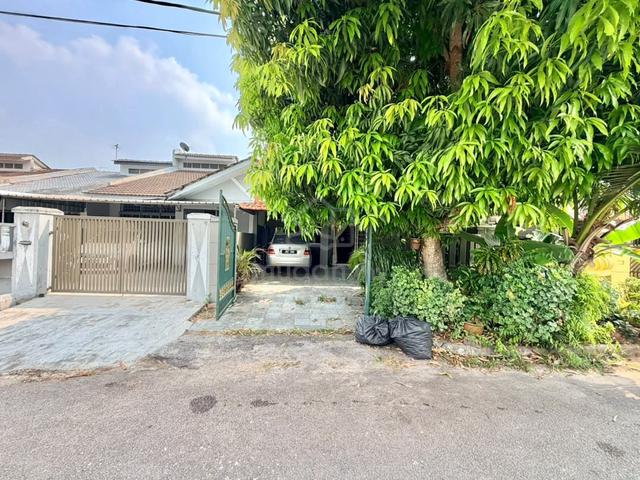 Taman Puteri Wangsa Ulu Tiram 1,540 sqft Attic 1