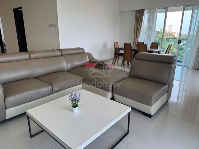 The Bay Residences 1