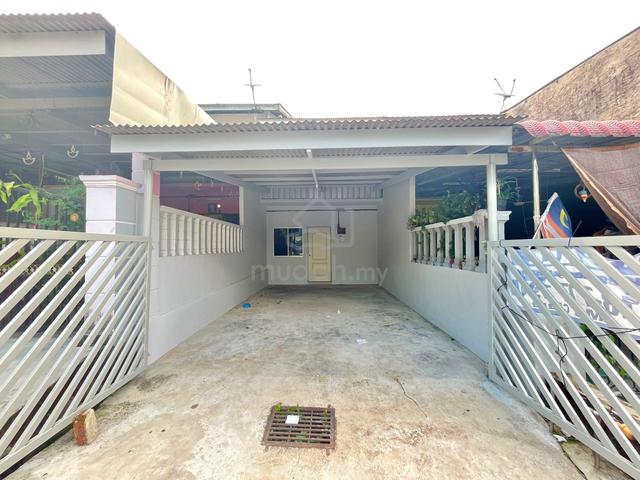 New renovation/double storey low cost /Taman Muhibbah 1