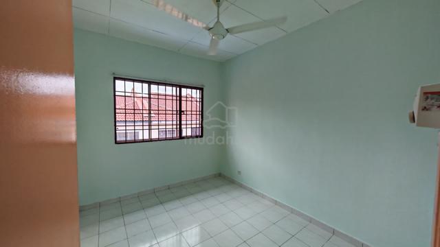 {BEST RENT}2 Storey Prima Saujana Kajang-4Bilik Basic Unit-New Painted 5