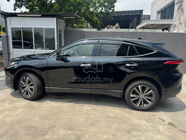 2021 Toyota HARRIER 2.0 G / LOW MILEAGE / DIM BSM - 3