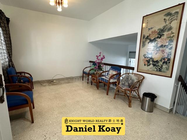 | Well Maintained | 2 Half Storey Terrace 1500sf Near Lotus Egate 1