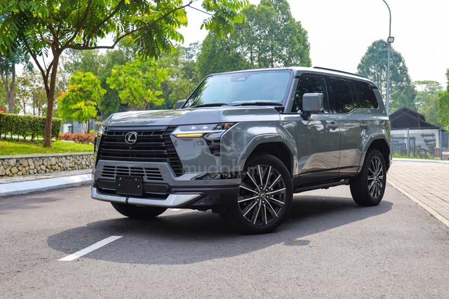 2025 Lexus Gx 550 Version L ✨ MODELLISTA 1295KM !! - 1