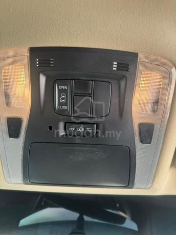 2017 Toyota ALPHARD 2.5 X (A)DIRECT OWNER - 3