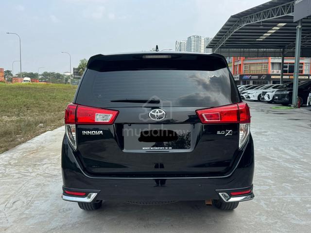 2018 Toyota INNOVA 2.0 X TGN140R (A) - 4