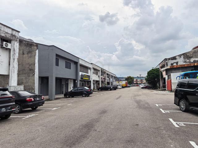 Desa Jaya - 2 Storey Factory For Rent 1