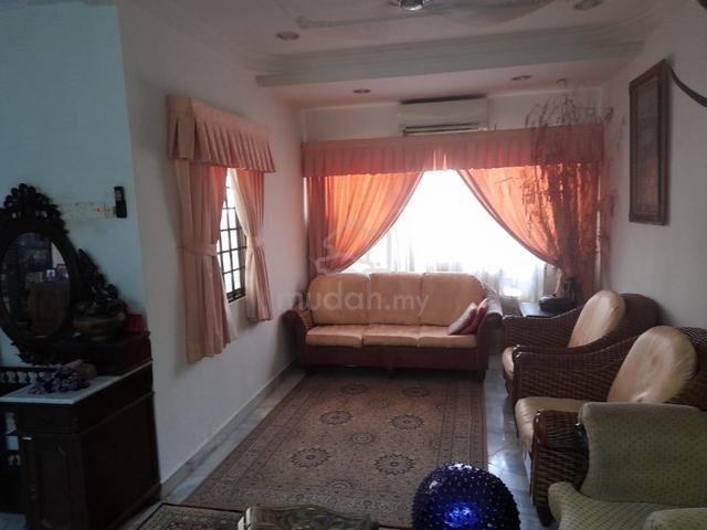 Two Units Double Storey Terrace House Tmn Sri Bayu Bagan Lalang Sepang 4