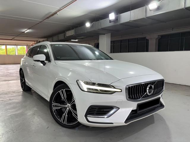 2022 Volvo V60 2.0 RECHARGE T8 (A) - 3