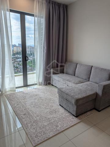 LINQ SKY RESIDENCES (Datum Jelatek) 1