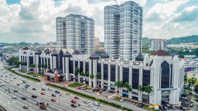Corner Office Shop IOI Business Park Bandar Puteri Puchong Jaya Newly 1