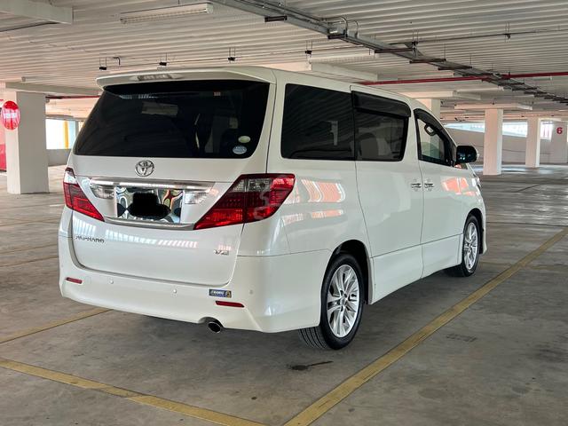 2011 Toyota ALPHARD 3.5 WELCAB FACELIFT (A) - 3