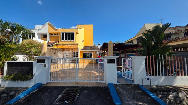 Sri Andalas Klang SemiD for sale big land size and renovated 1