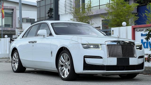 2021 Rolls Royce GHOST 6.7 Ready stock at showroom - 1