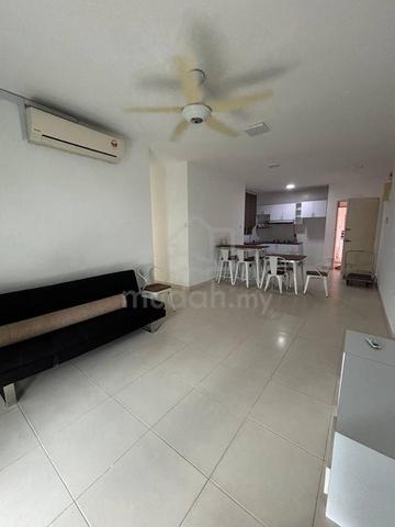 D'Larkin Residence 1
