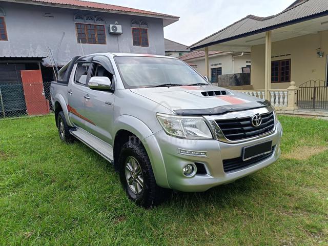 2015 Toyota HILUX 2.5 G VNT (M) ORI PAINT - 1