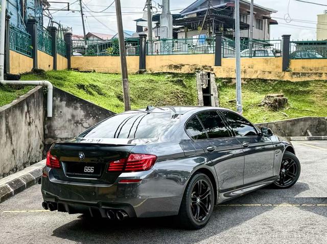 Bmw 520i 2.0 M-SPORT F10 M5 B/Kit DigitMeter 76kMI - 2