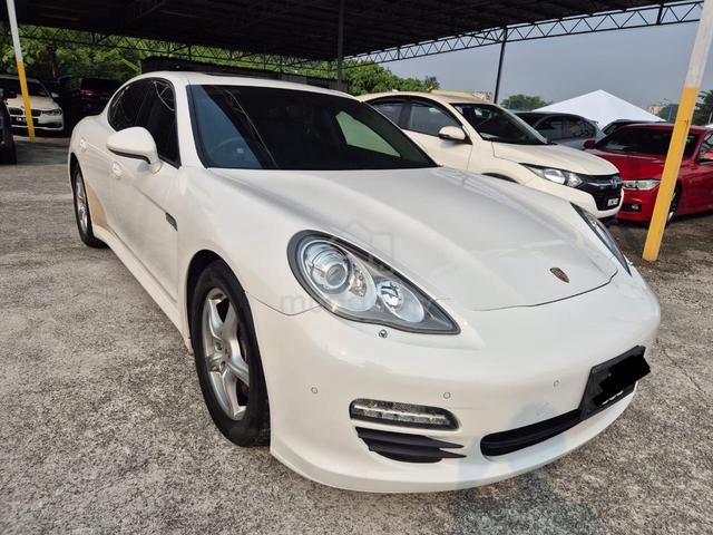 2011 Porsche Panamera 3.6 - 1
