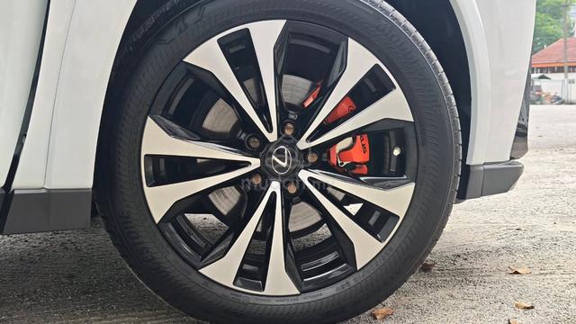2023 Lexus UX200 2.0 F-SPORT( EMOTIONAL EXPLORER ) - 3
