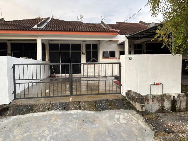 Rumah teres di Taman Kinding Permai, Tanjong Rambutan 1