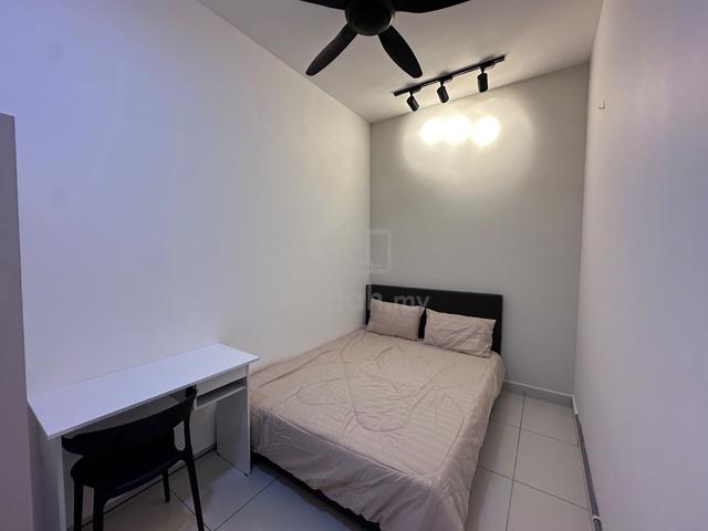 Newly Refurbished Middle Room(M2)|The Havre, Bukit Jalil 1