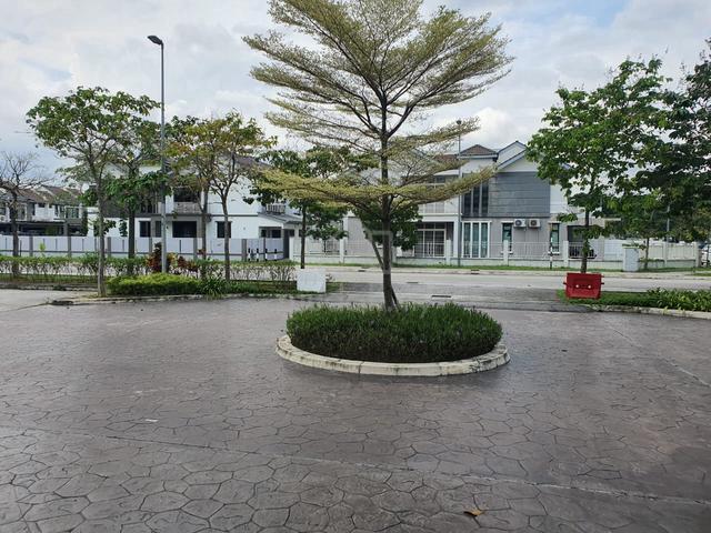 For Rent 2sty link Lakeside Residences Puchong/Bdr Puteri 4
