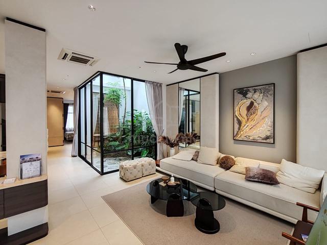 Big Size 25x70sqft🔥FREEHOLD 2 Storey in Gapam, Ayer Keroh Toll Molek 2