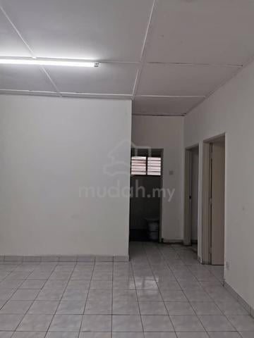 Cempaka Apartment (Taman Bunga Raya) 1