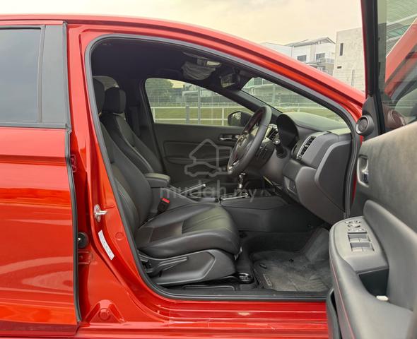 2024 Honda CITY 1.5 RS Hatchback GN2 FACELIFT (A) - 4