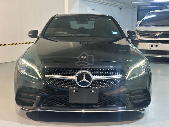 2021 Mercedes Benz C200 1.5 AMG Laureus Edition - 2