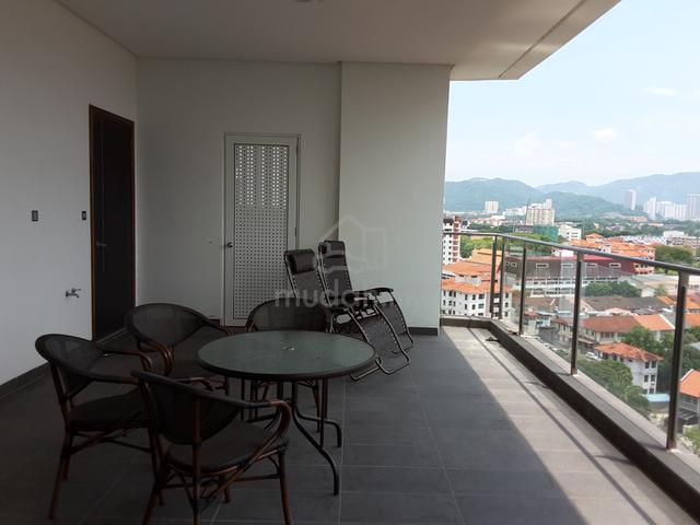 Master bedroom near all major hospitals - available 1st July. 1