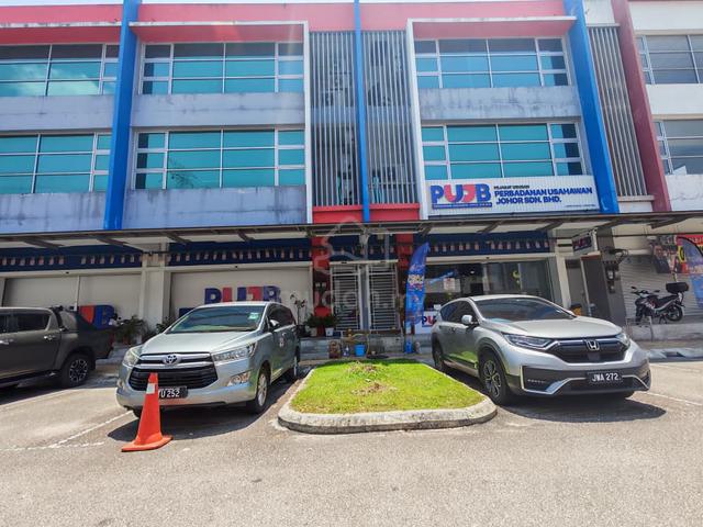 Nusantara Prima 3 Storey Shoplot Gelang Patah Iskandar Puteri 1