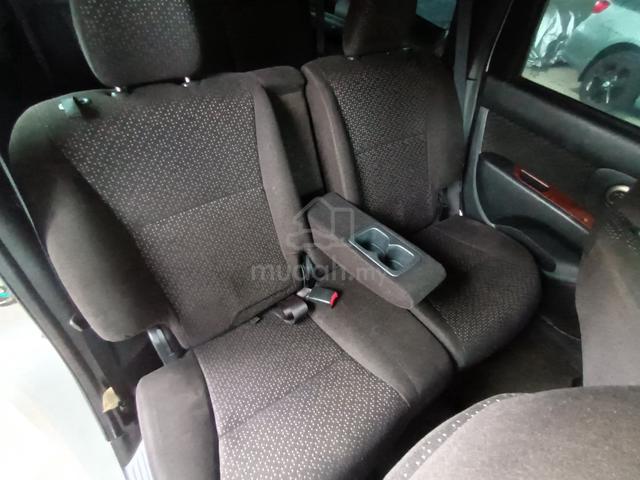 Direct Owner Nissan GRAND LIVINA Auto 2012 - 5