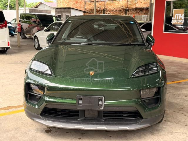 2025 Porsche Macan Ev 4S - 1