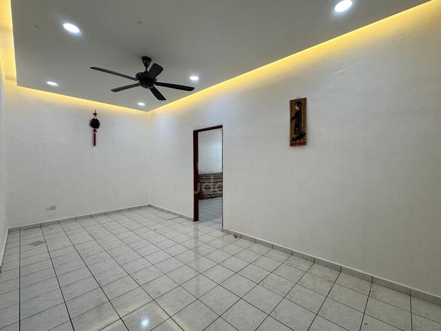Taman Bayu Perdana Klang 2 Storey Terrace Endlot House for Sale 1