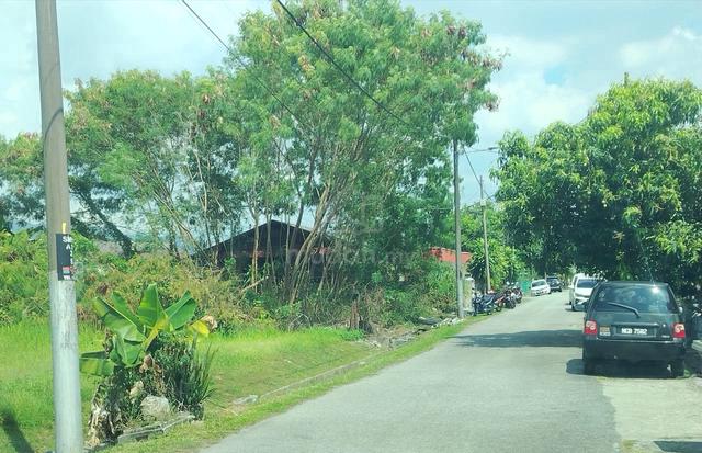 Tapak Rumah Rata Berjiran Ampangan 1