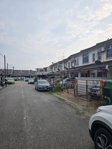 Jalan lembing Taman Puteri Wangsa, Renovated , Full Loan 1