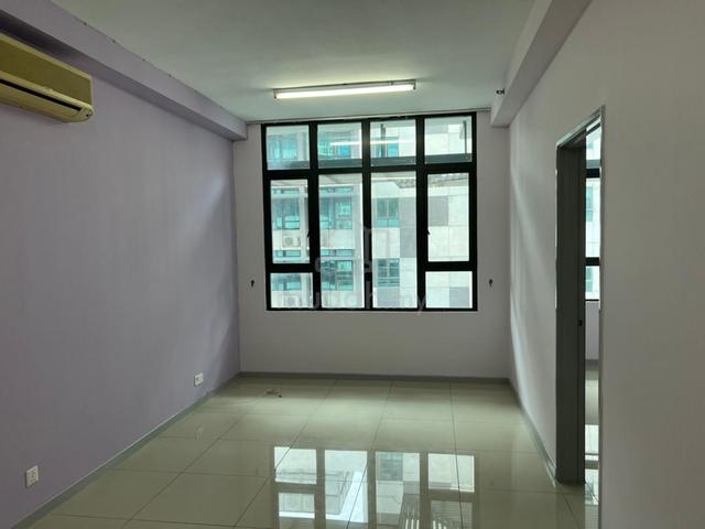 Centrestage Designer Suite 1