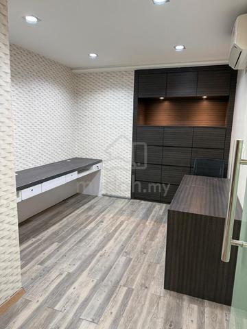 fully renovated & fully furnish office for take over 1