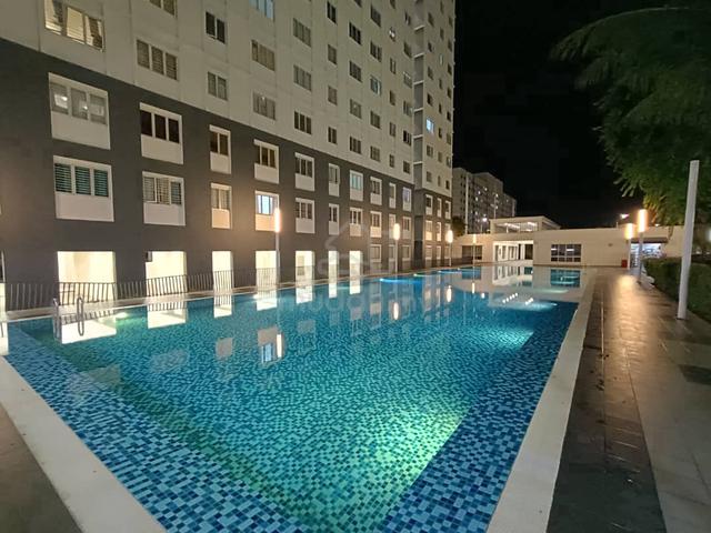 Karisma @ Eco Majestic 1