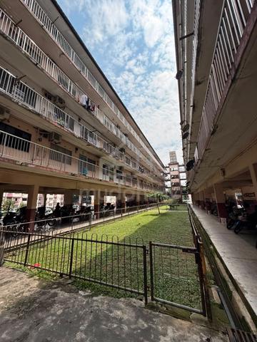 Taman Melor 1