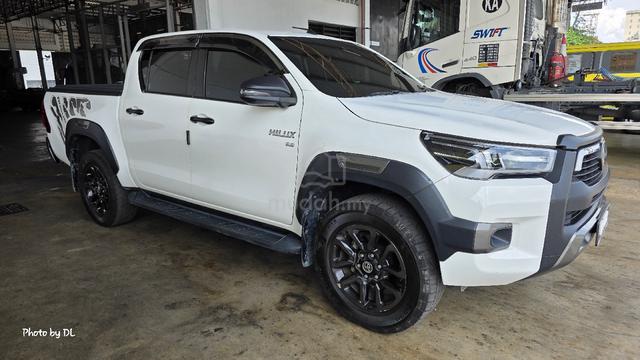 2022 Toyota HILUX 2.8 ROGUE (A) - 3