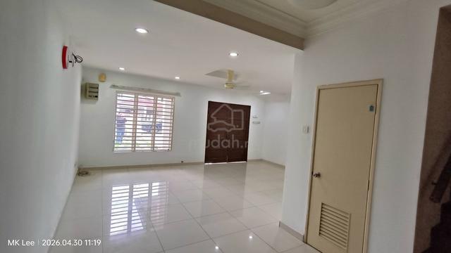 Bandar Botanic Jalan Jenaris Double Storey House 20x75 Renovated Klang 1