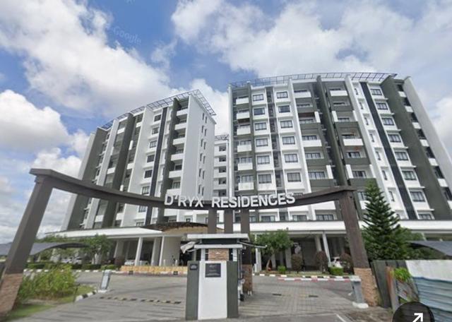 d'Ryx Residences 1