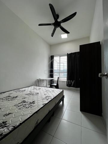 Bayan Lepas Medium Room for rent 1
